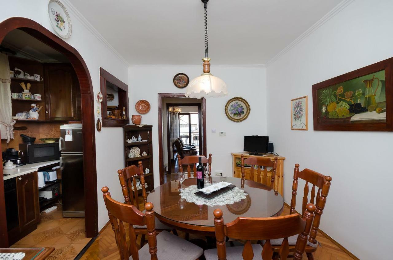 Apartments Zeljko Lovran Eksteriør bilde